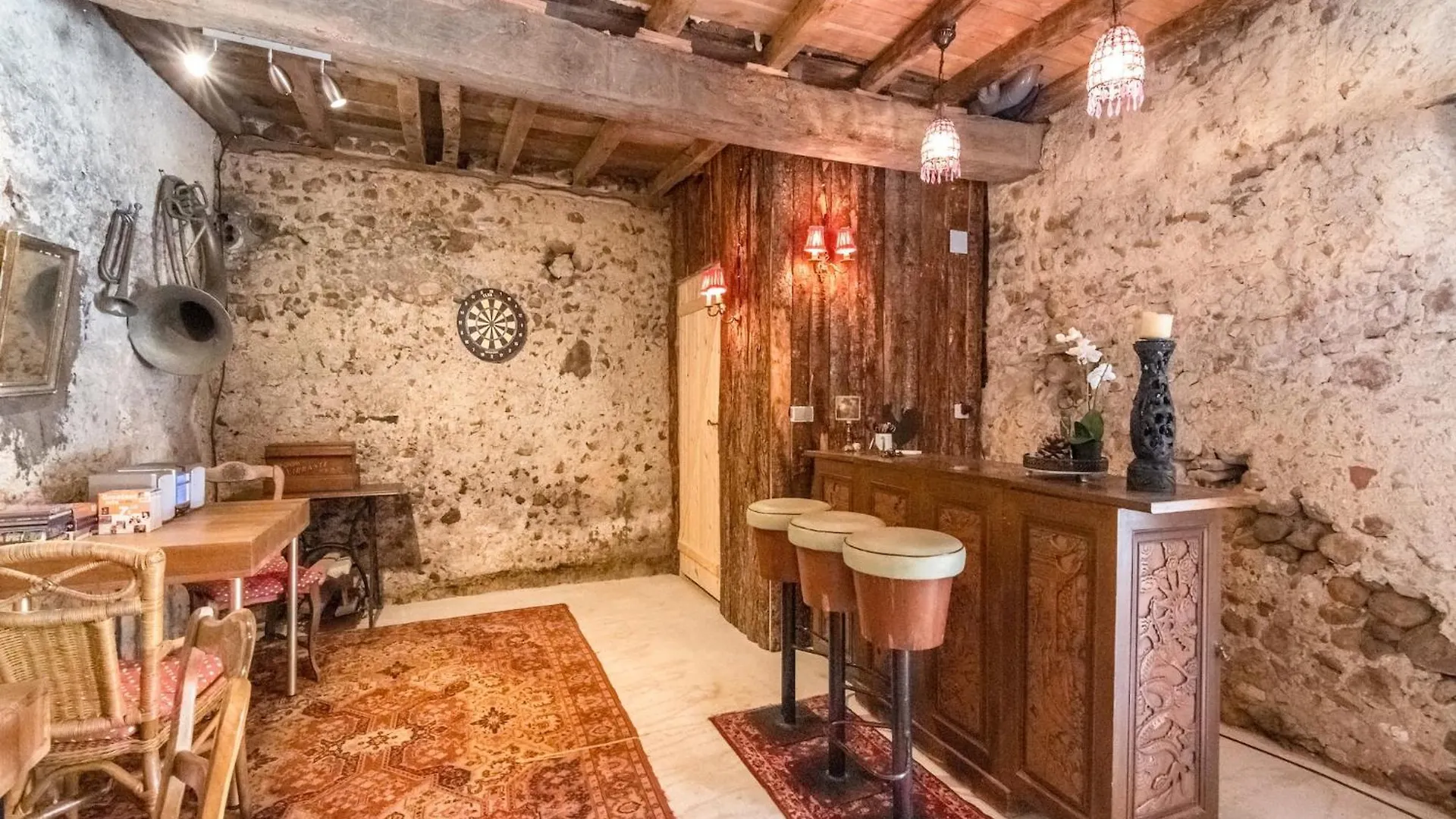 Tasteful Appartment In Artigat With Private Terrace